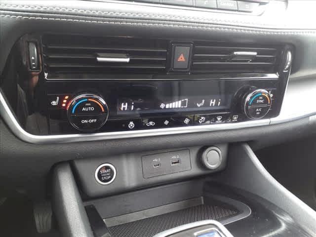used 2021 Nissan Rogue car, priced at $24,632