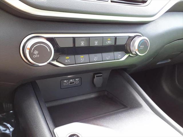 used 2022 Nissan Altima car, priced at $26,249