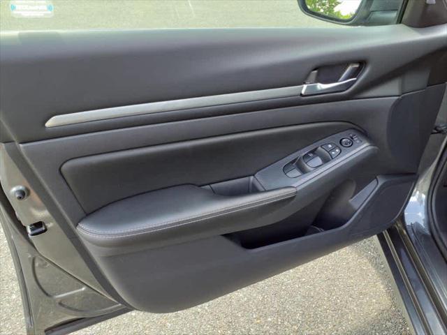 used 2022 Nissan Altima car, priced at $26,249