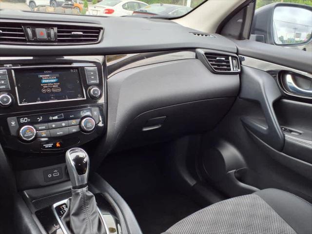 used 2021 Nissan Rogue Sport car, priced at $23,142
