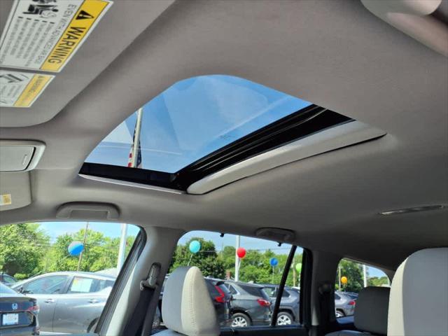 used 2022 Honda Pilot car, priced at $41,323