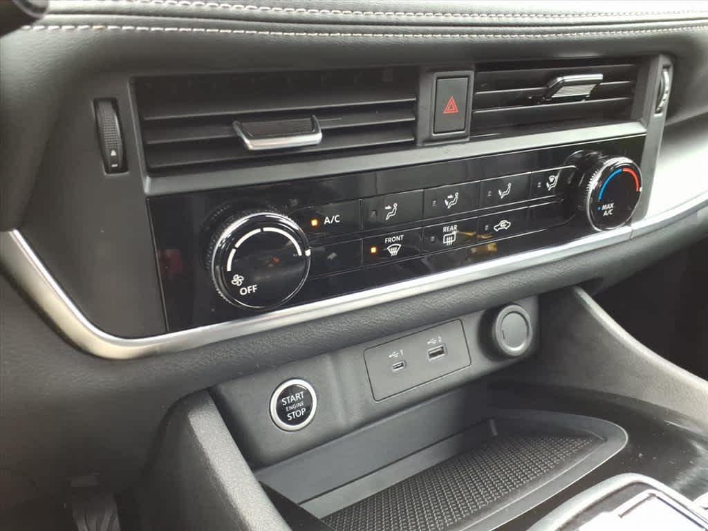 used 2021 Nissan Rogue car, priced at $19,429