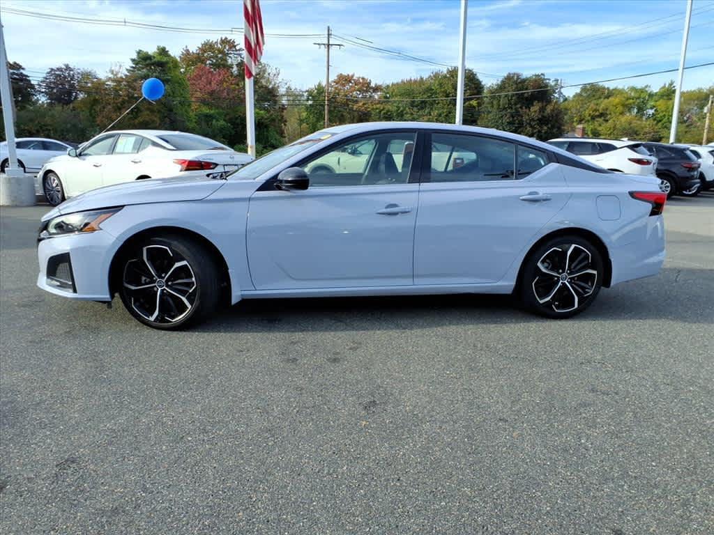 used 2023 Nissan Altima car, priced at $26,620