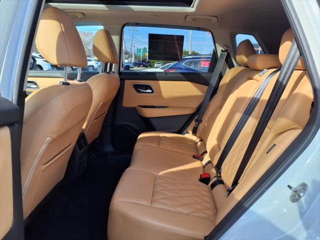 used 2022 Nissan Rogue car, priced at $34,885