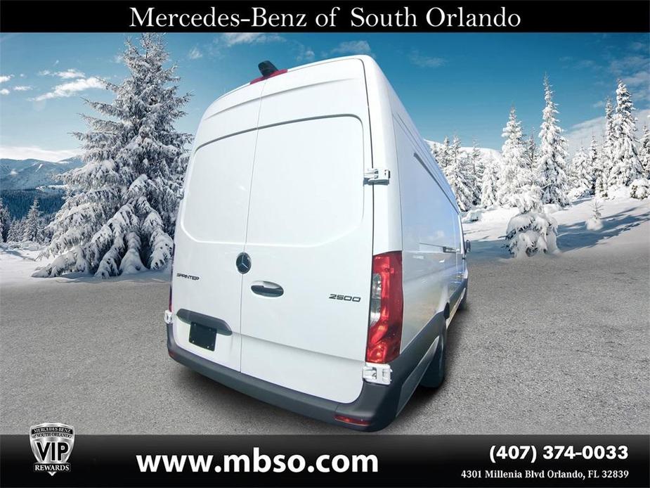 new 2025 Mercedes-Benz Sprinter 2500 car