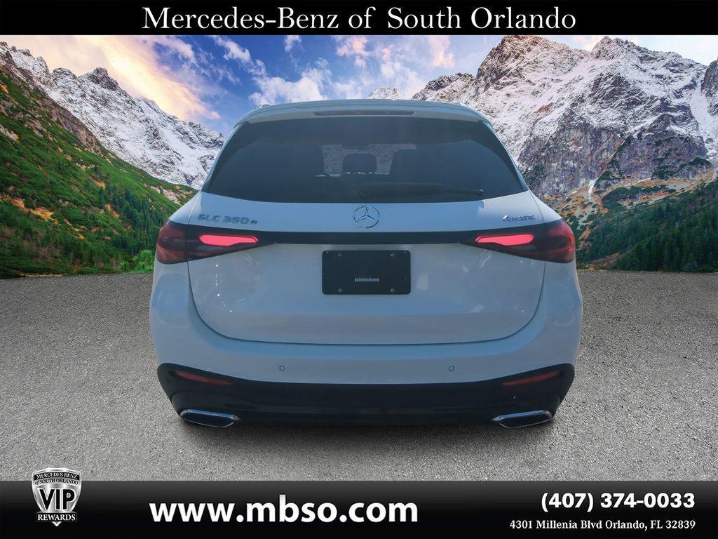 new 2025 Mercedes-Benz GLC 350e car