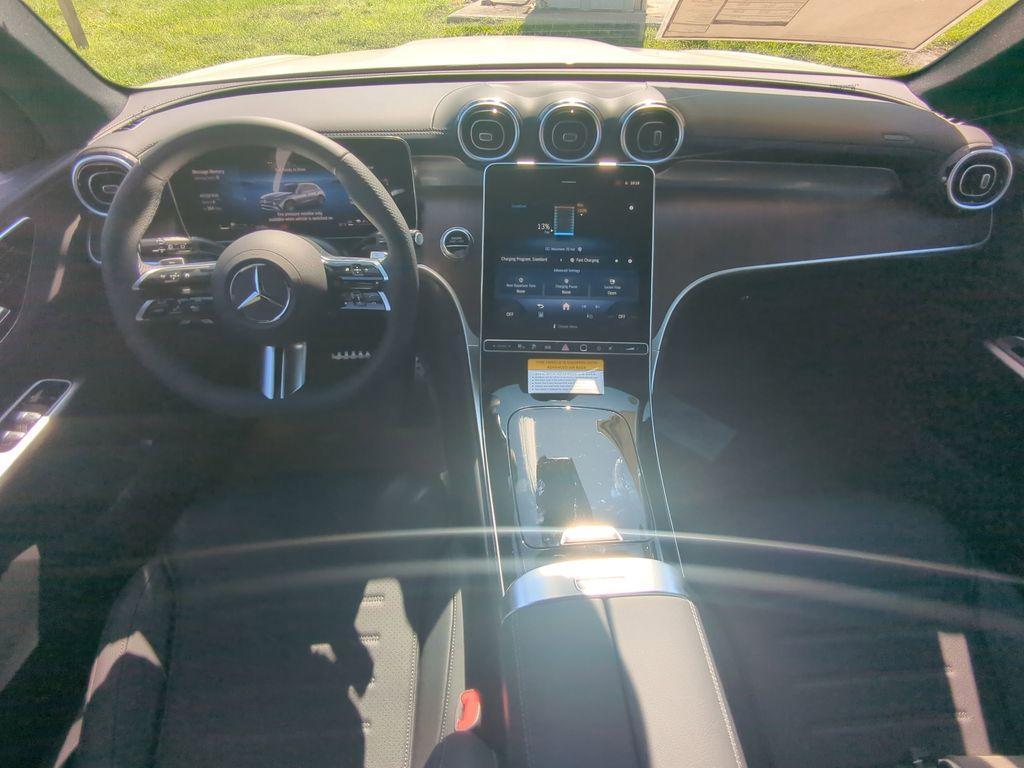 new 2025 Mercedes-Benz GLC 350e car