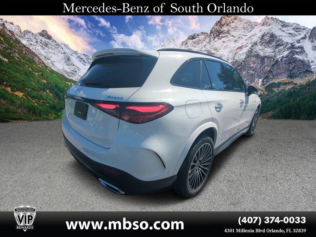 new 2025 Mercedes-Benz GLC 350e car