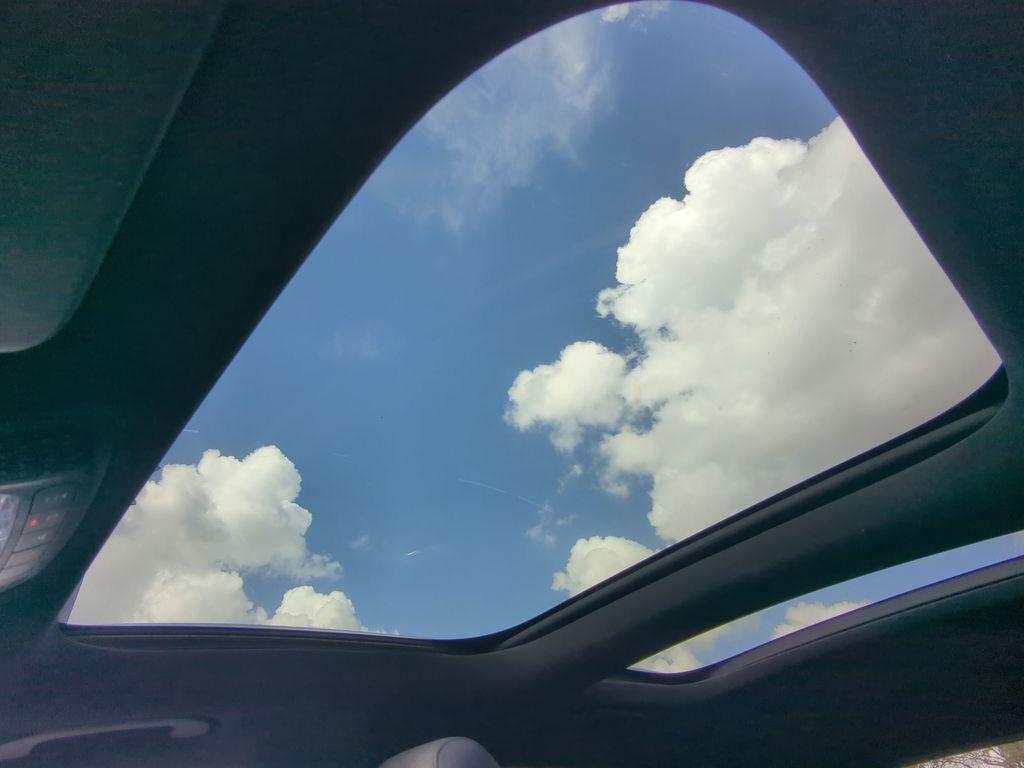 used 2021 Mercedes-Benz GLB 250 car, priced at $26,297