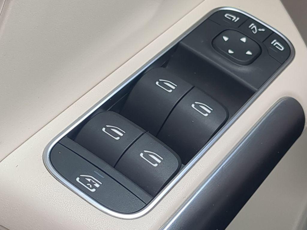 used 2022 Mercedes-Benz GLA 250 car, priced at $28,297