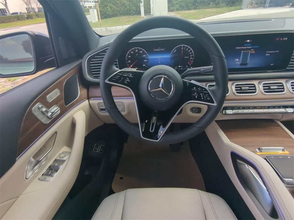 new 2025 Mercedes-Benz GLE 450e car