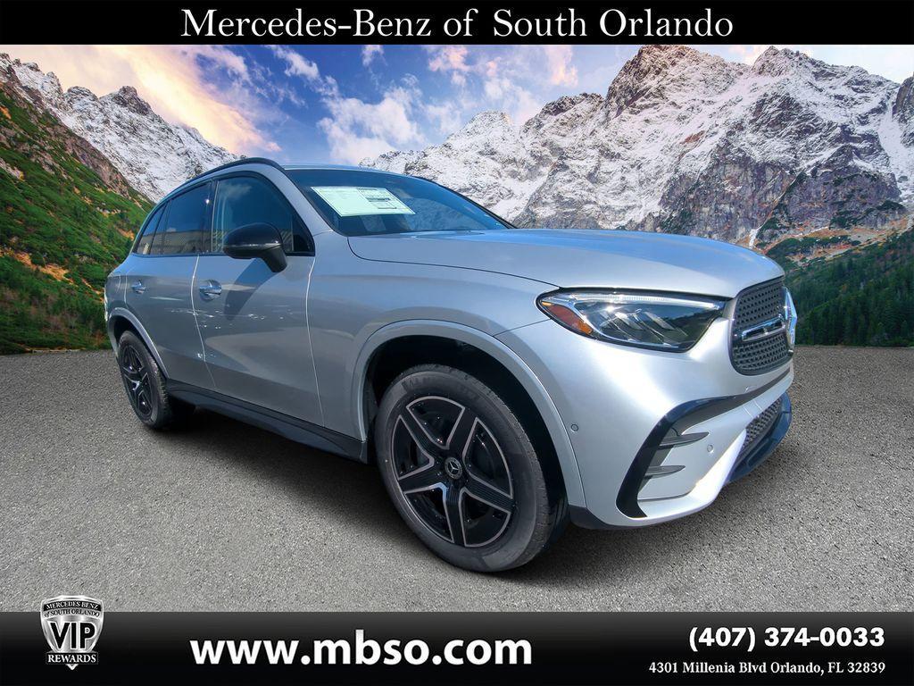 new 2025 Mercedes-Benz GLC 300 car