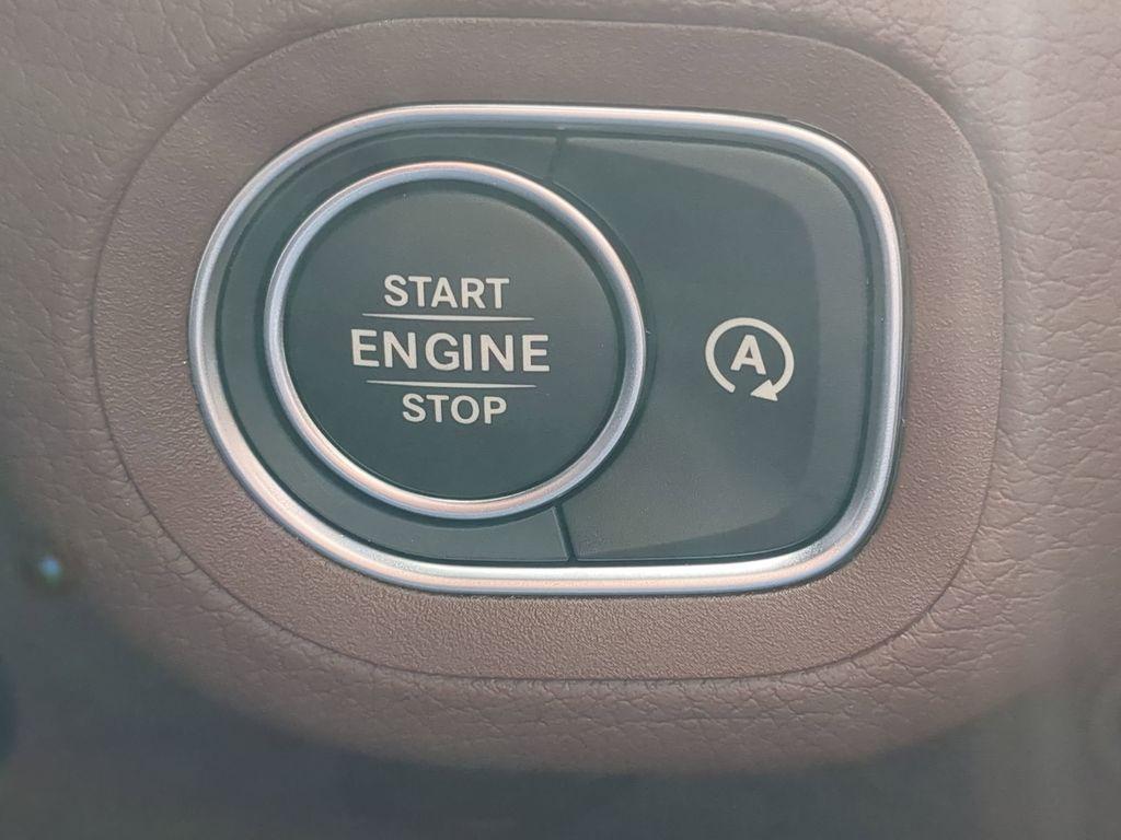 used 2025 Mercedes-Benz GLE 350 car, priced at $64,999