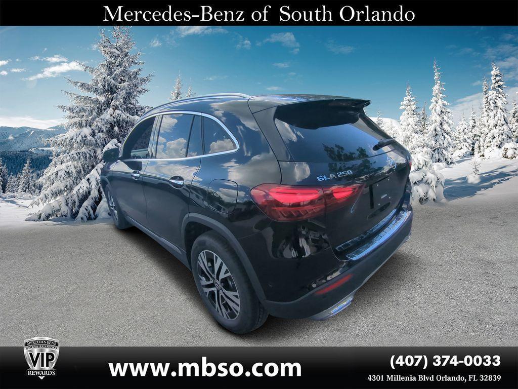 new 2025 Mercedes-Benz GLA 250 car