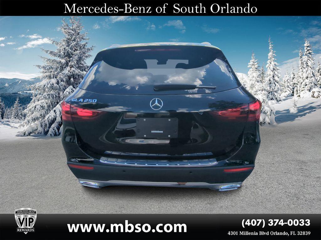 new 2025 Mercedes-Benz GLA 250 car
