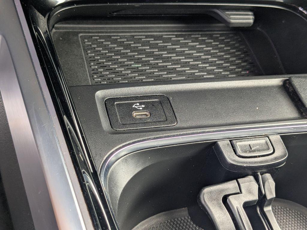 used 2024 Mercedes-Benz GLB 250 car, priced at $29,999