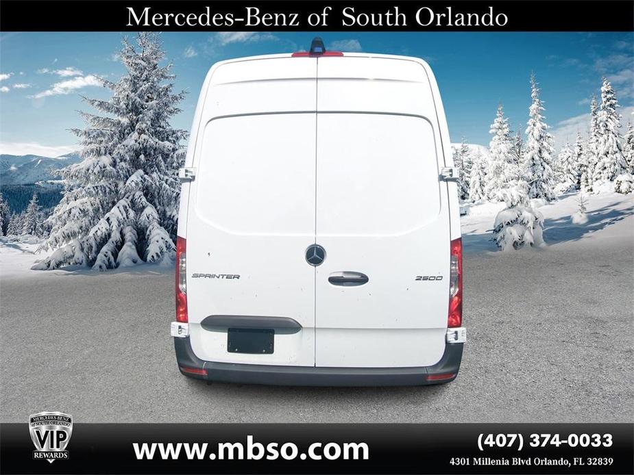 new 2025 Mercedes-Benz Sprinter 2500 car