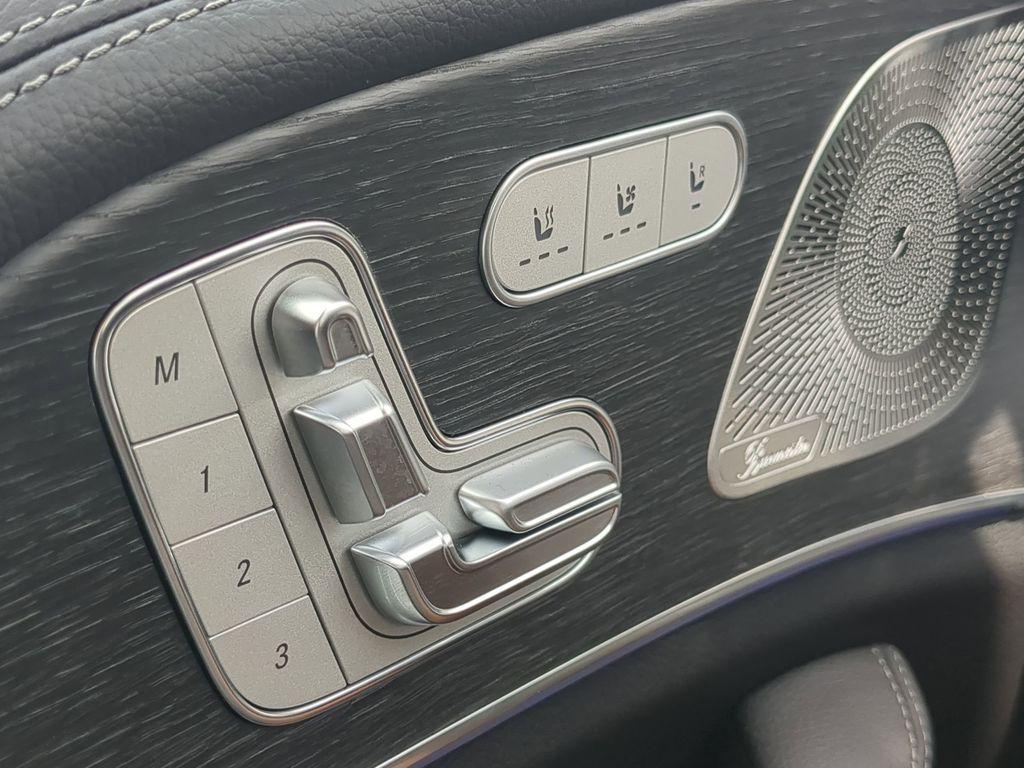 new 2025 Mercedes-Benz GLE 450 car