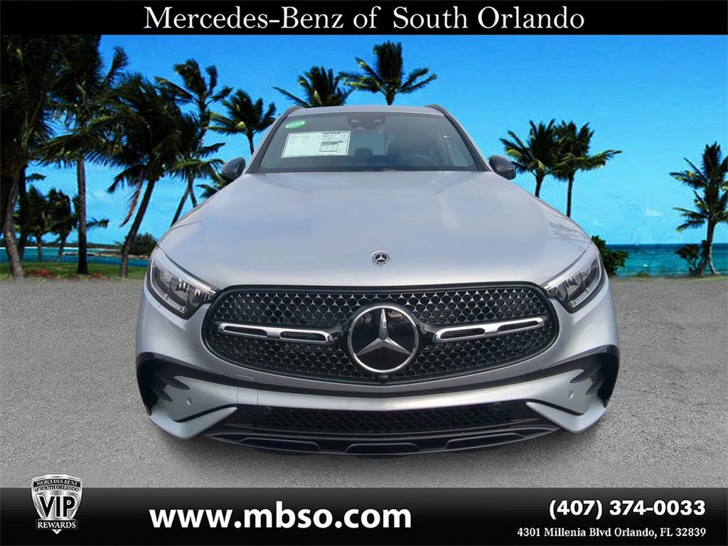 new 2025 Mercedes-Benz GLC 350e car