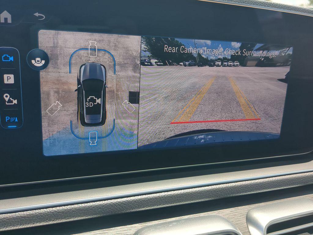 new 2025 Mercedes-Benz GLE 450e car