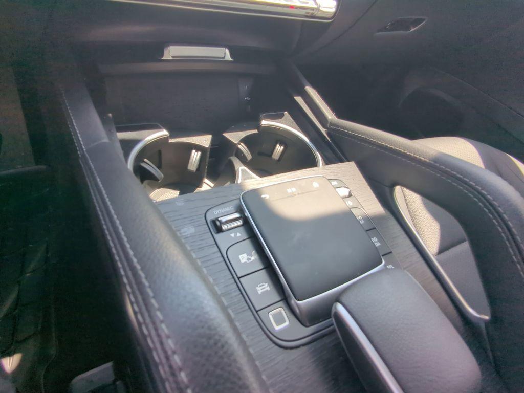 new 2025 Mercedes-Benz GLE 450e car