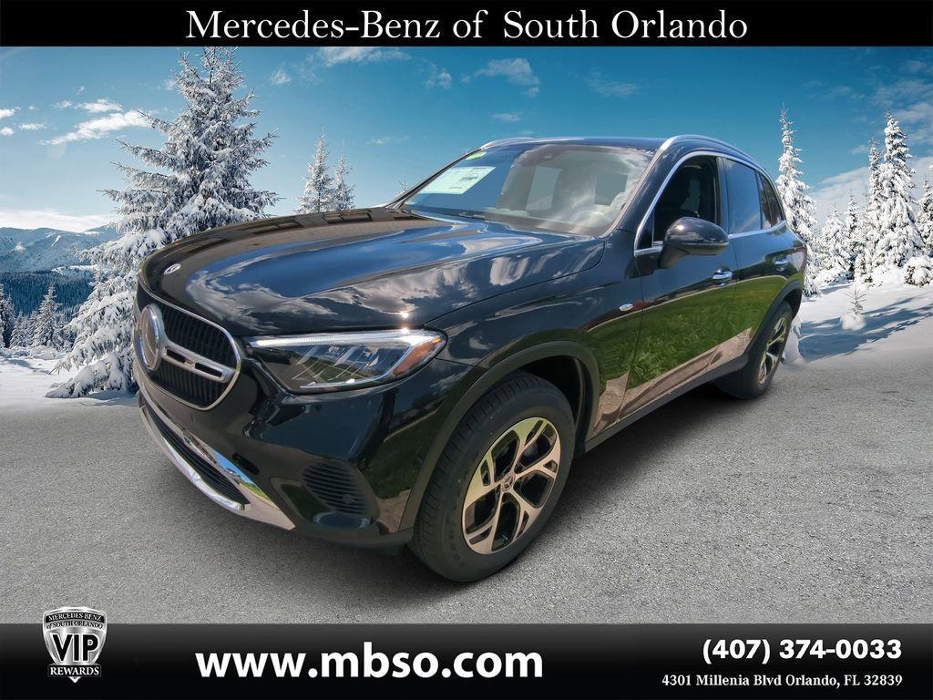 new 2025 Mercedes-Benz GLC 350e car