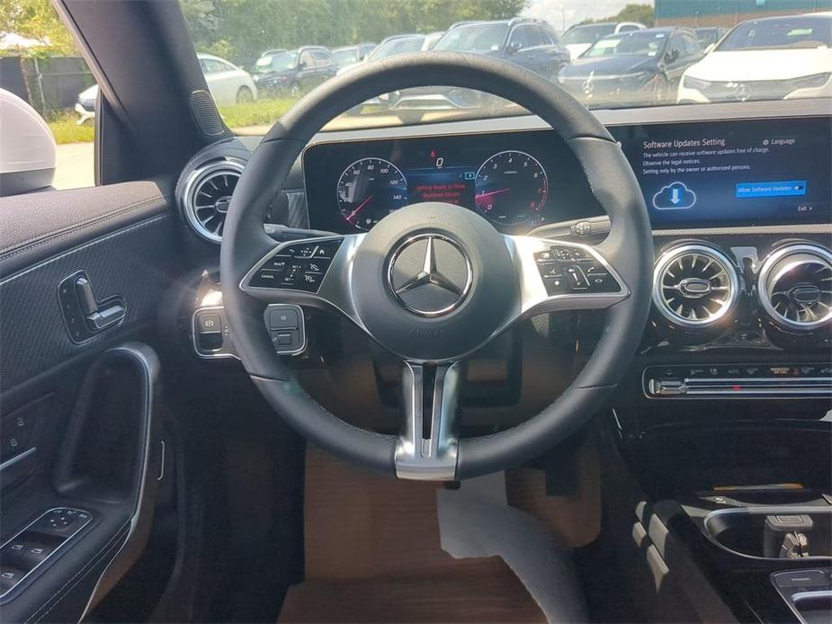 new 2025 Mercedes-Benz CLA 250 car