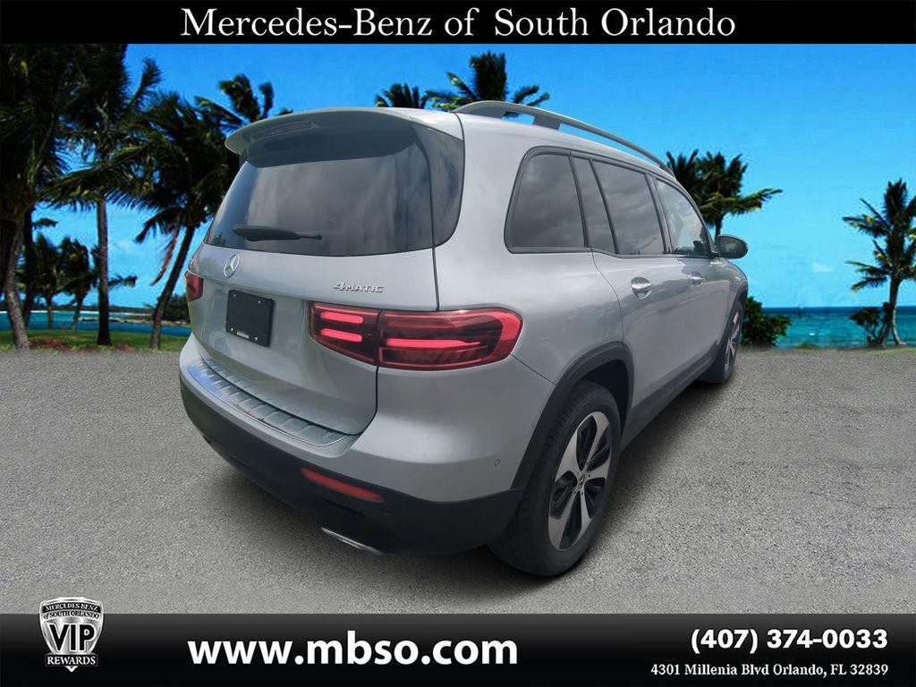 new 2025 Mercedes-Benz GLB 250 car