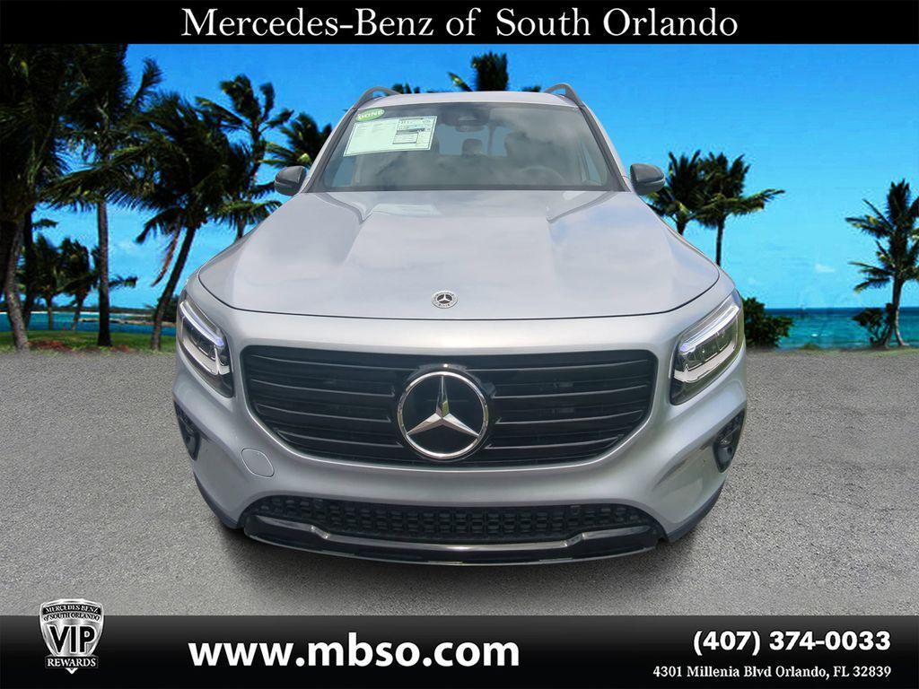 new 2025 Mercedes-Benz GLB 250 car