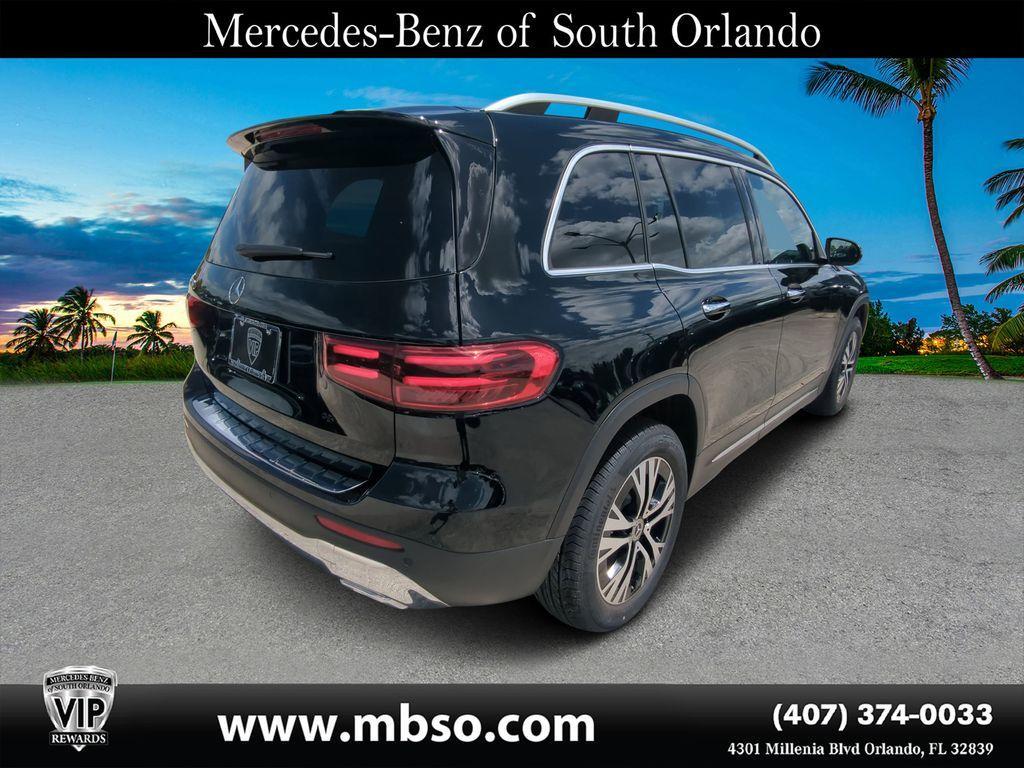 new 2025 Mercedes-Benz GLB 250 car