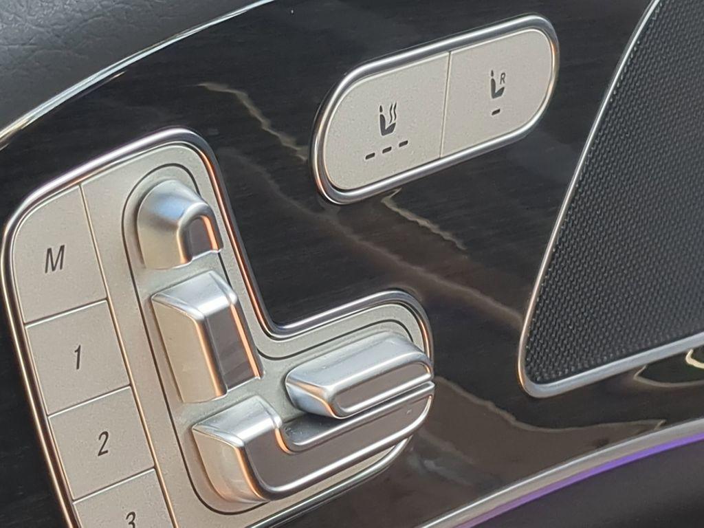 new 2025 Mercedes-Benz GLE 450e car