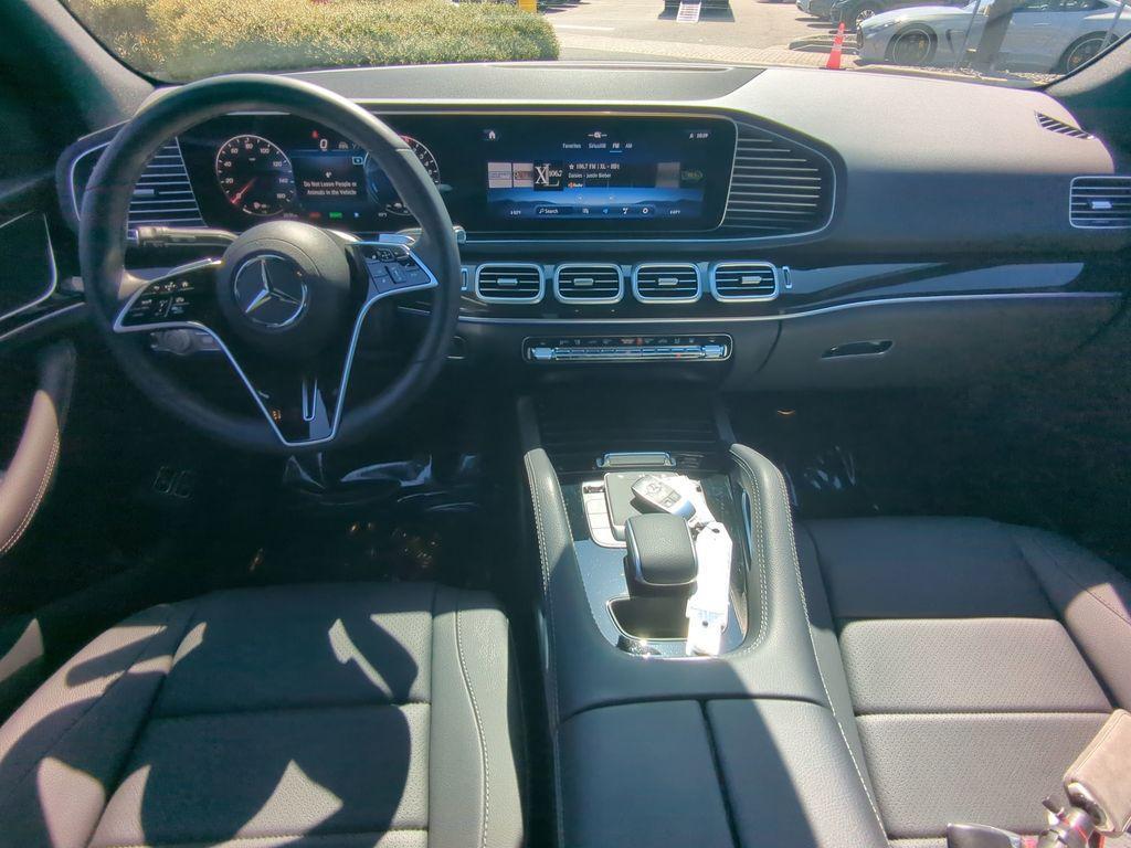 new 2025 Mercedes-Benz GLE 450e car