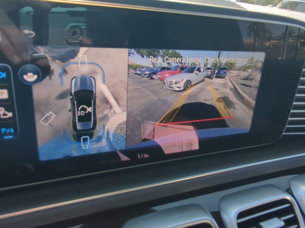 new 2025 Mercedes-Benz GLE 450e car