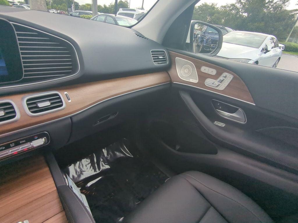new 2025 Mercedes-Benz GLE 350 car