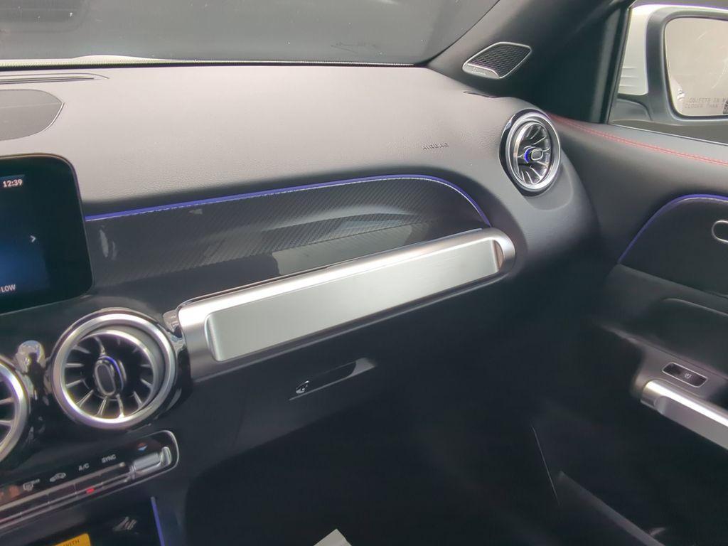 new 2025 Mercedes-Benz AMG GLB 35 car