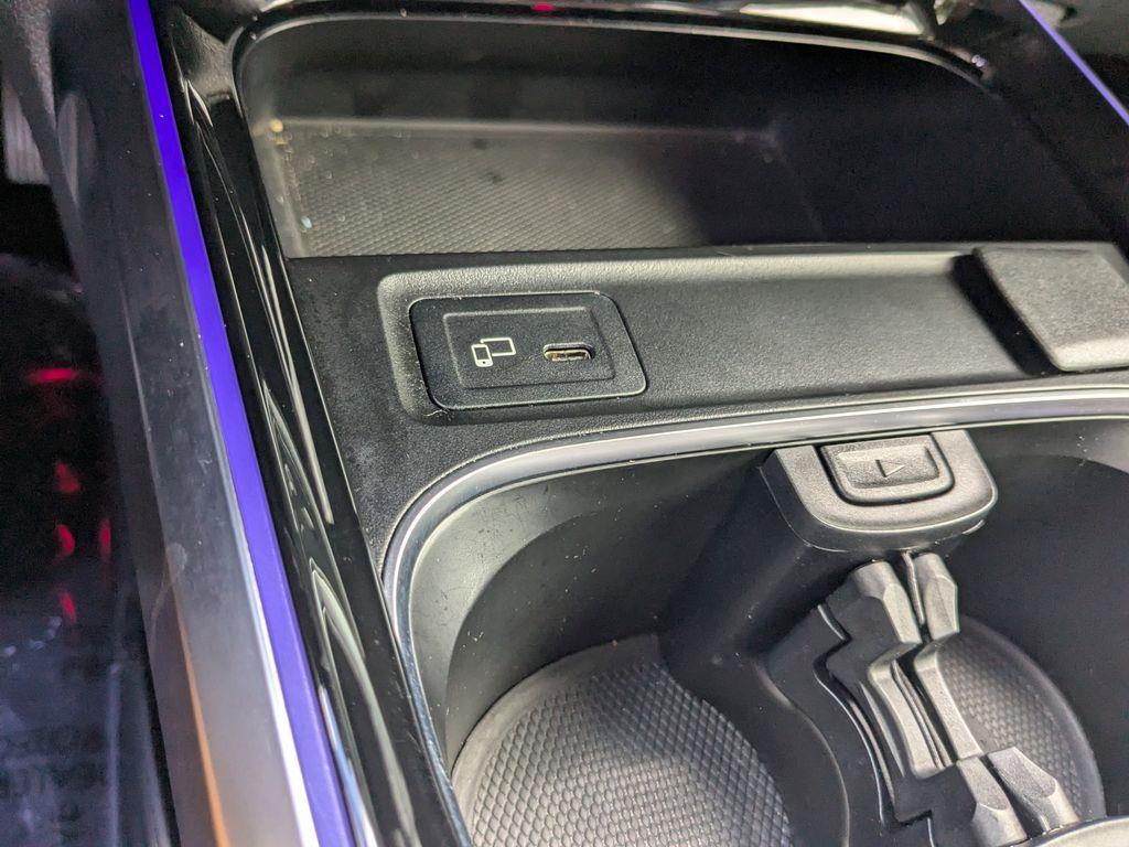 used 2022 Mercedes-Benz GLB 250 car, priced at $31,997