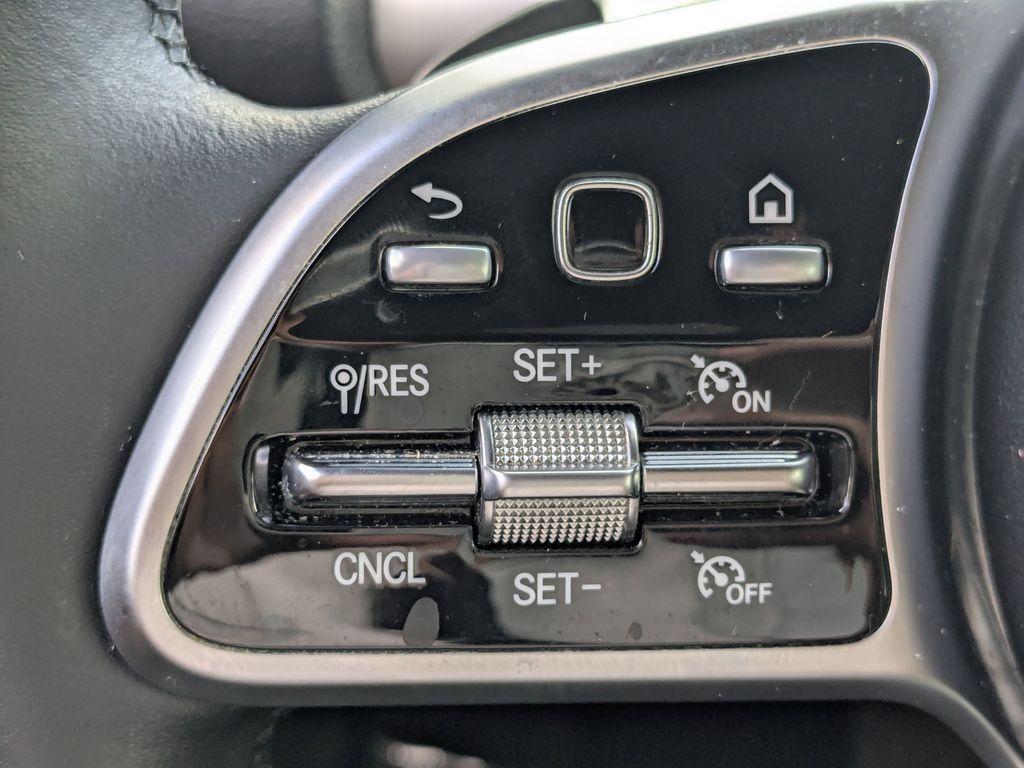 used 2022 Mercedes-Benz GLB 250 car, priced at $31,997