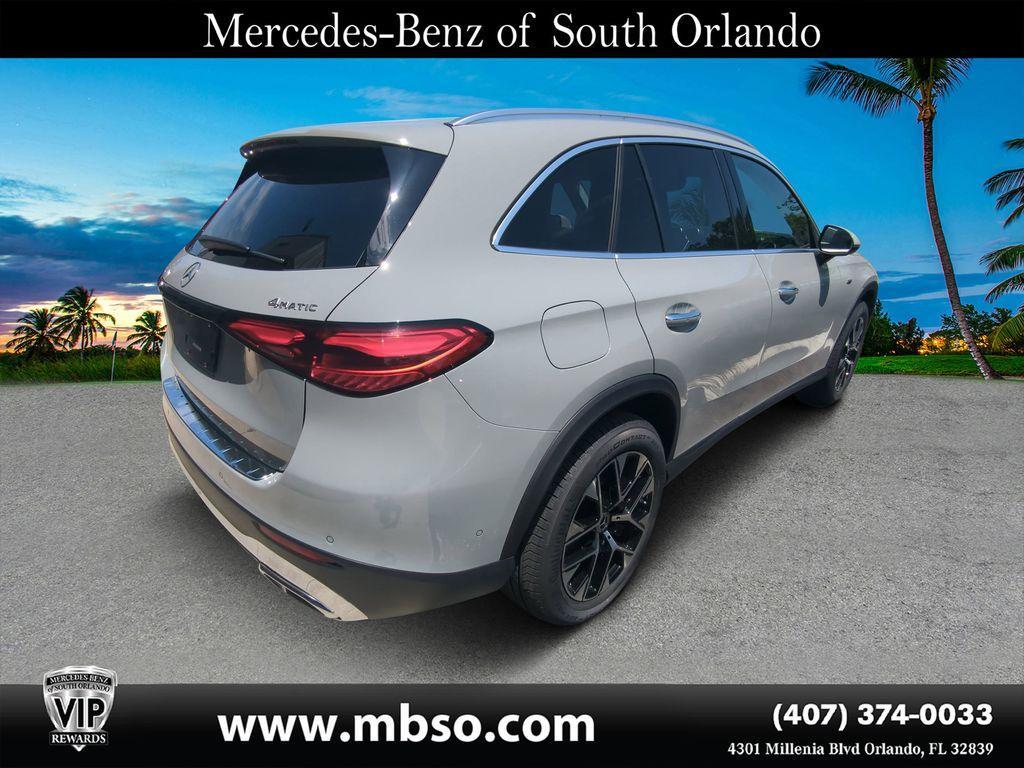 new 2025 Mercedes-Benz GLC 350e car