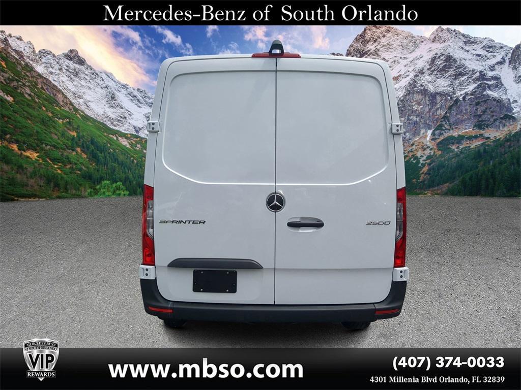 new 2025 Mercedes-Benz Sprinter 2500 car