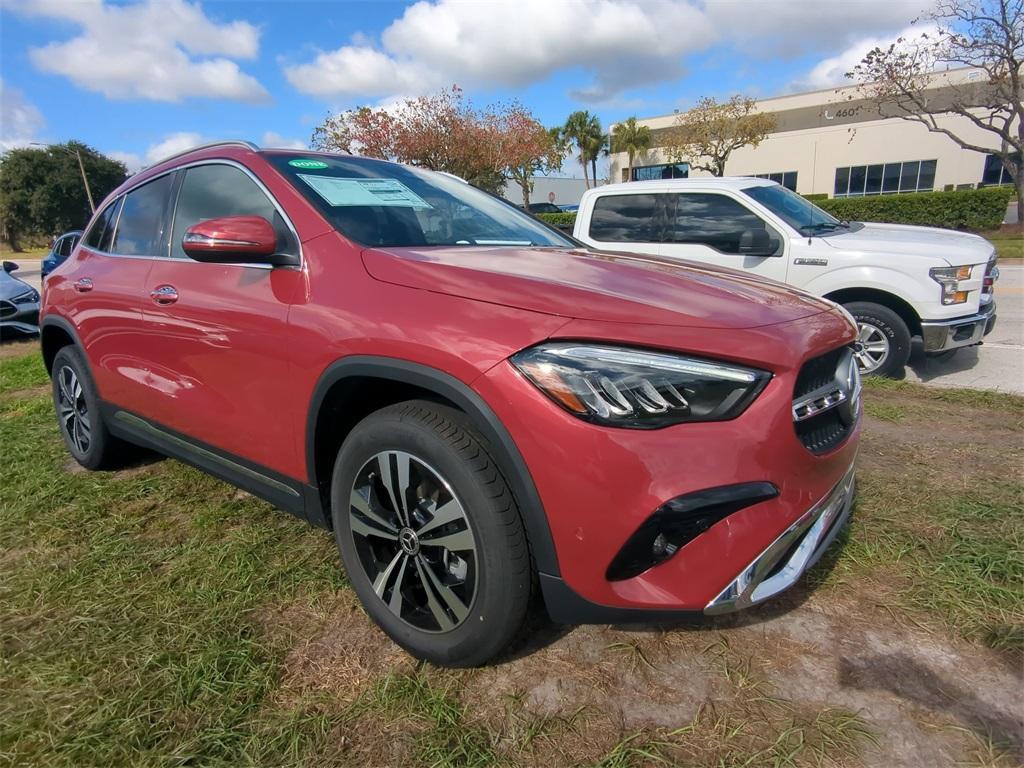 new 2025 Mercedes-Benz GLA 250 car