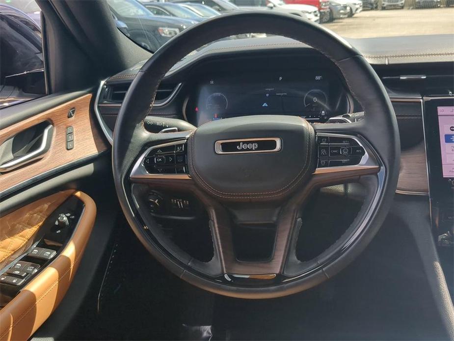 used 2022 Jeep Grand Cherokee car, priced at $43,999