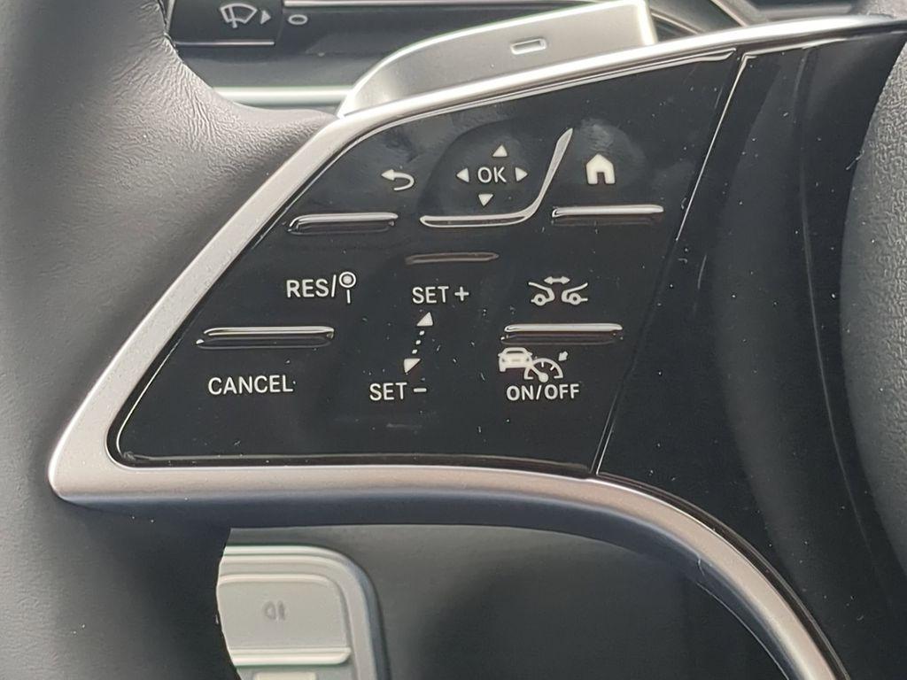 used 2025 Mercedes-Benz GLE 450e car, priced at $84,999