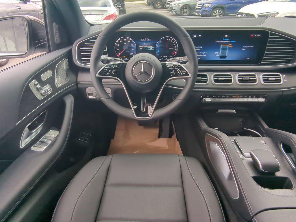 used 2025 Mercedes-Benz GLE 450e car, priced at $84,999