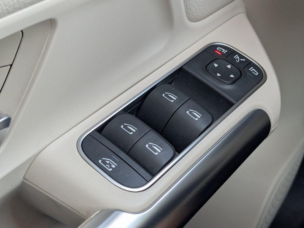 used 2022 Mercedes-Benz GLA 250 car, priced at $30,997