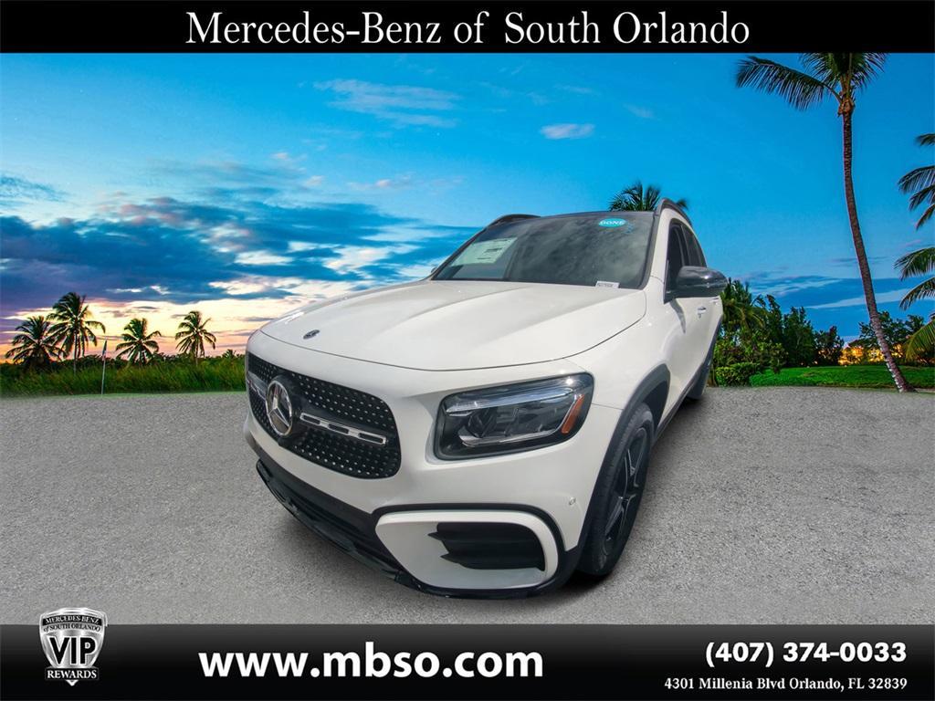 new 2024 Mercedes-Benz GLB 250 car, priced at $52,325