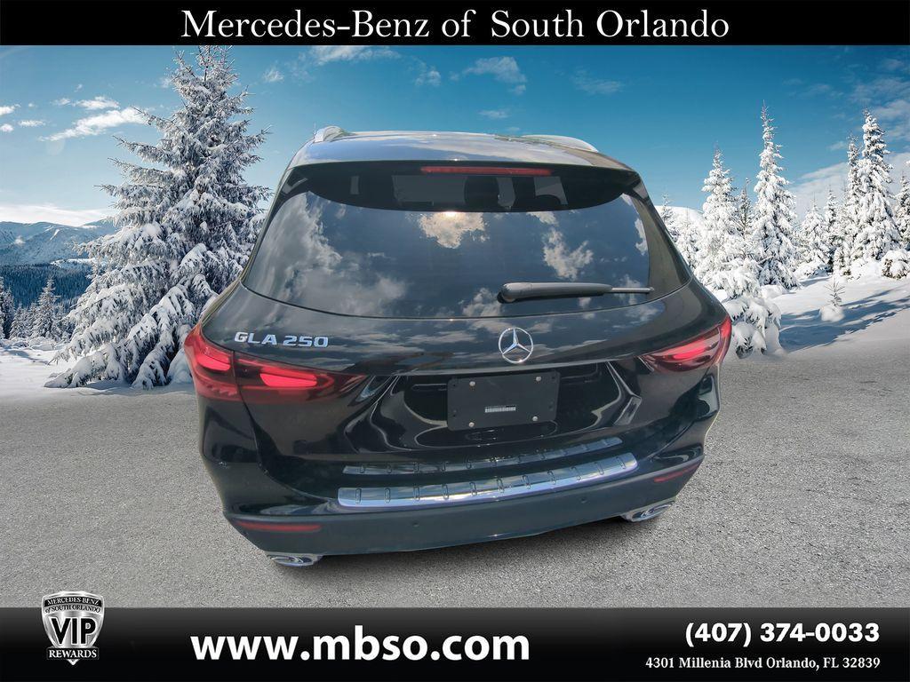 new 2025 Mercedes-Benz GLA 250 car