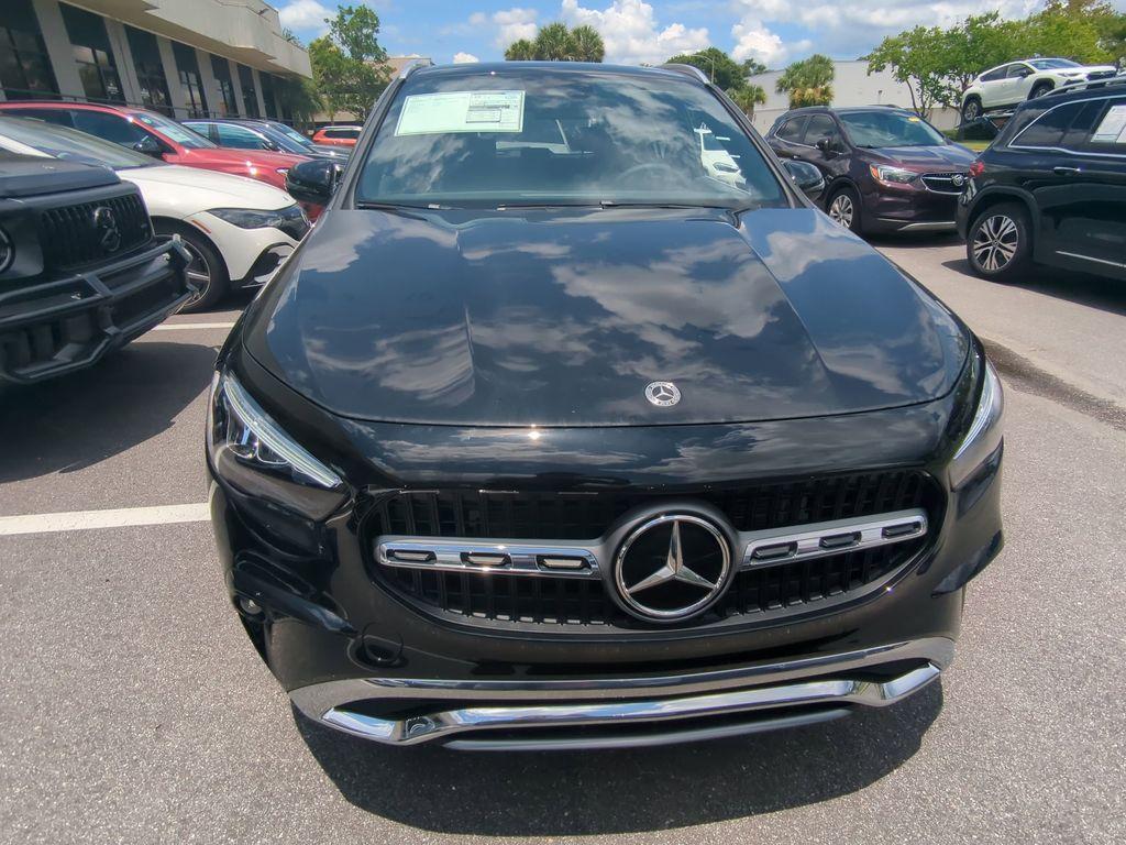 new 2025 Mercedes-Benz GLA 250 car
