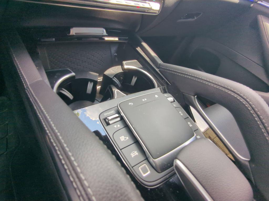 new 2025 Mercedes-Benz GLE 450e car