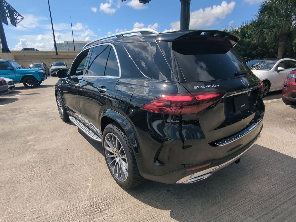 new 2025 Mercedes-Benz GLE 450e car