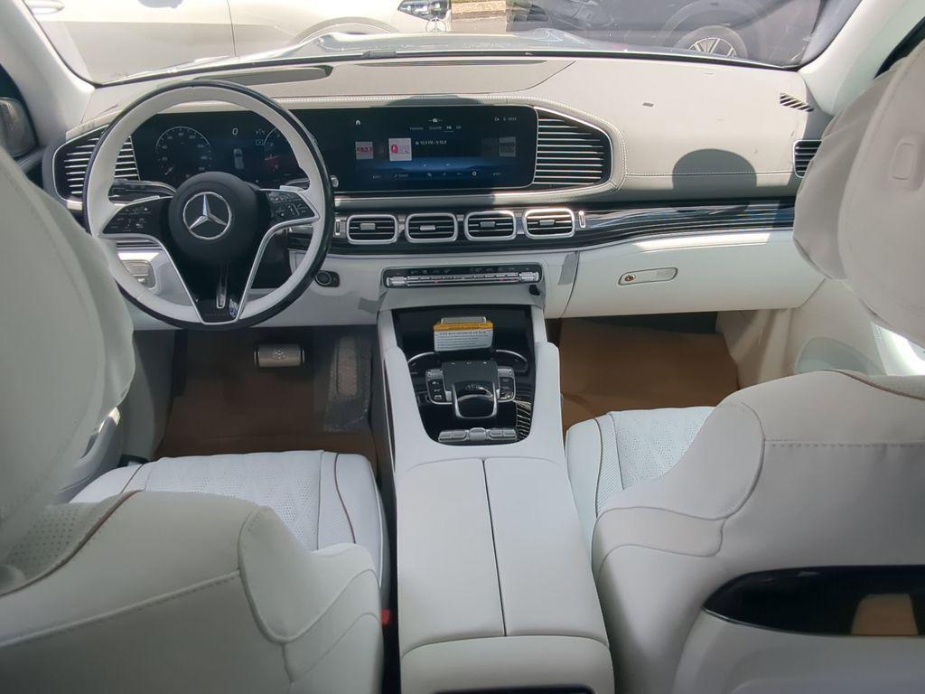 new 2025 Mercedes-Benz Maybach GLS 600 car
